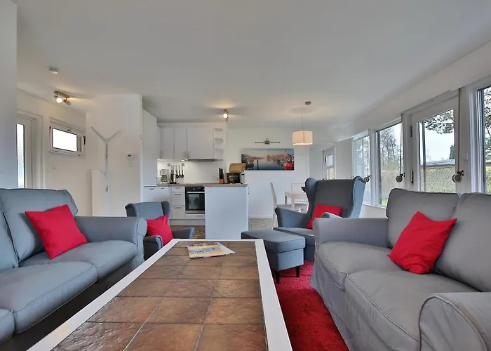 Im Ulmenweg Semesterbostad