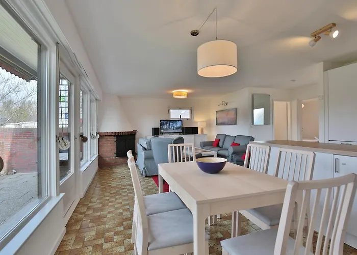 Im Ulmenweg טימנדורפר שטרנד